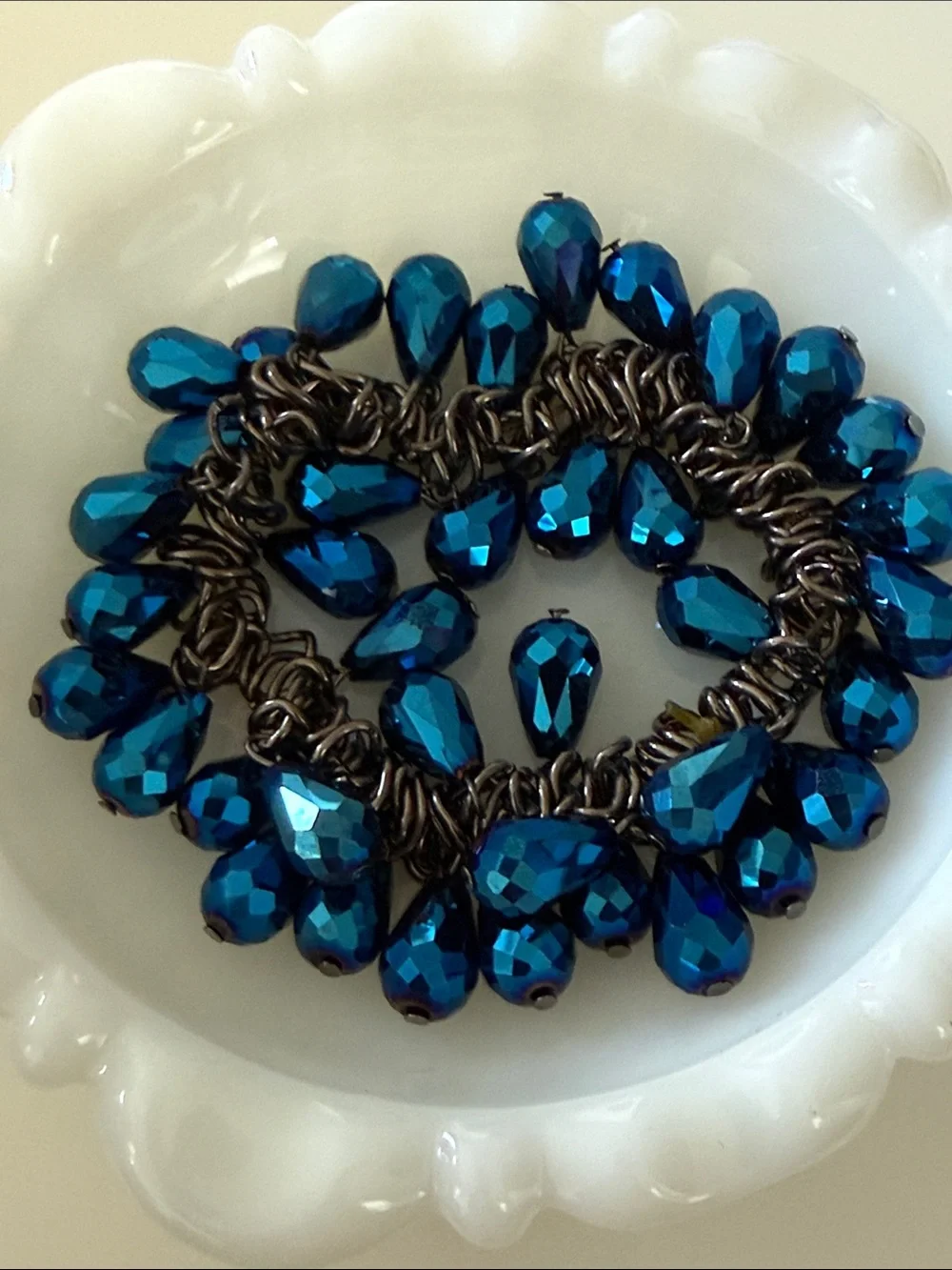 Chunky vintage Blue Beaded faceted teardrop cha charm stretch gun metal Bracelet